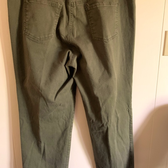 Basic Editions jeans size 20w army green straight leg - Picture 2 of 6